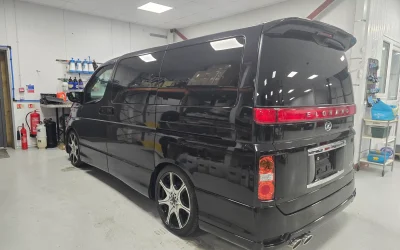 Day Van Nissan Elgrand E51 automatic ULEZ Free