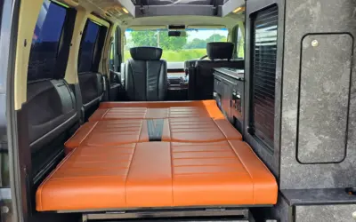 Nissan Elgrand Highway Star Campervan Ref D110