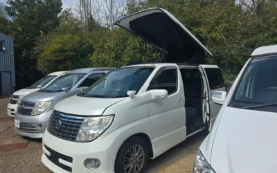 Nissan Elgrand E51 Campervan Ref D101